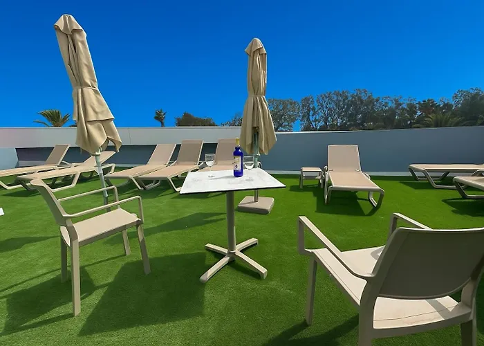 Modern Concept, Seaside Apartament *