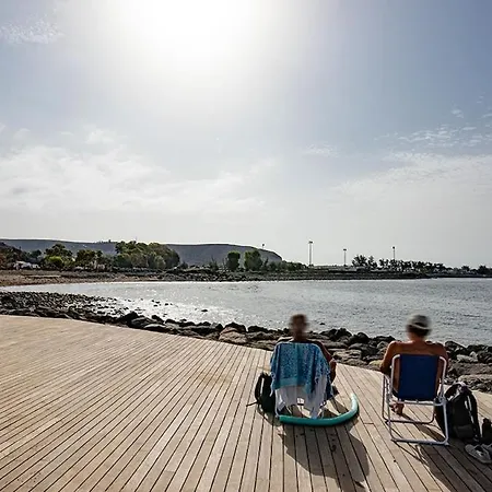 Modern Concept, Seaside Apartment